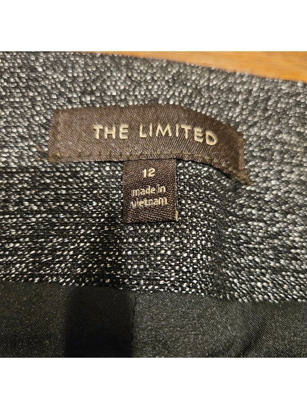 THE LIMITED WOMEN'S BLACK/GREY TWEED ABOVE THE KNEE SKIRT SIZE 12 - Picture 2 of 8